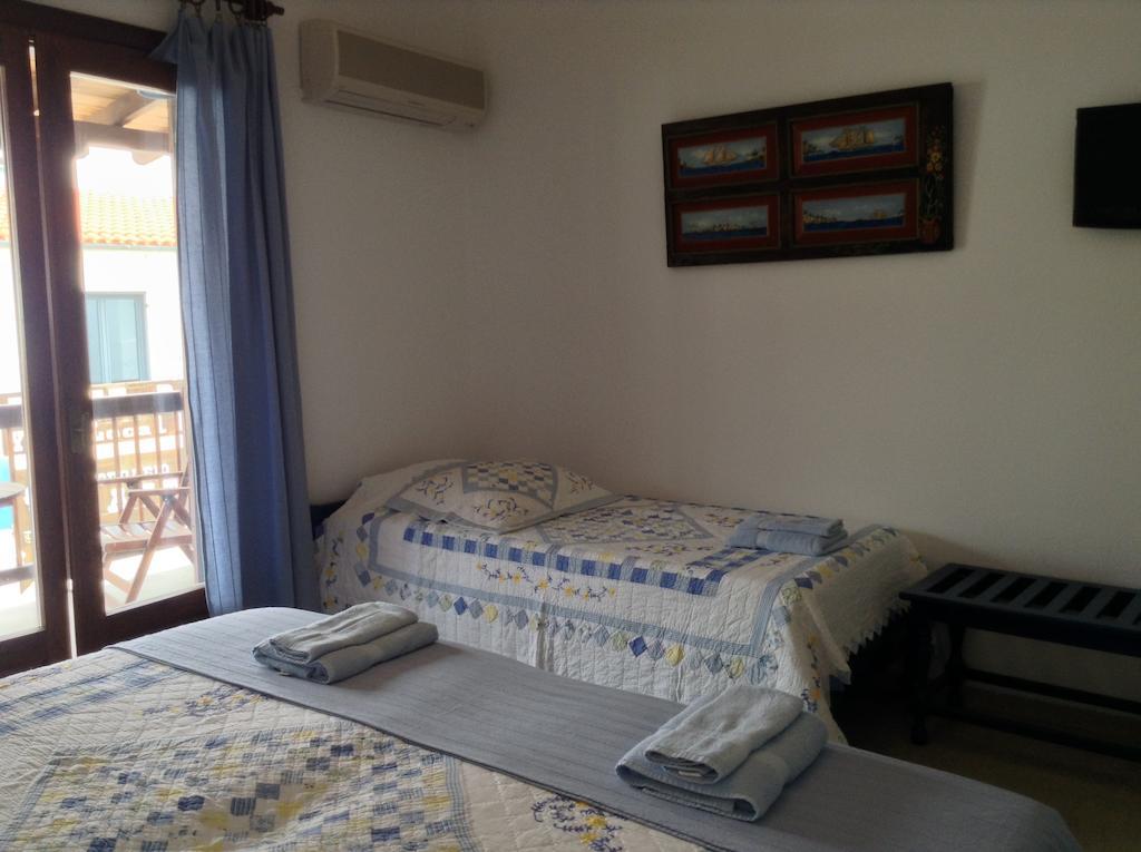 Mouria Hotel Skiathos Town Exterior foto