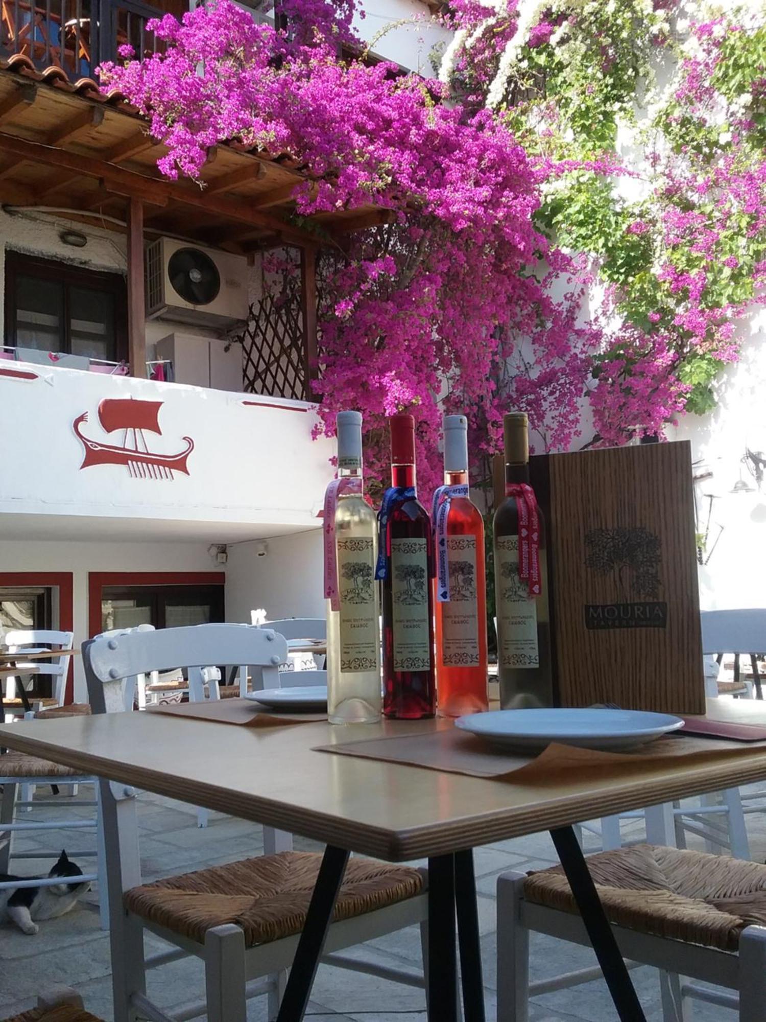 Mouria Hotel Skiathos Town Exterior foto