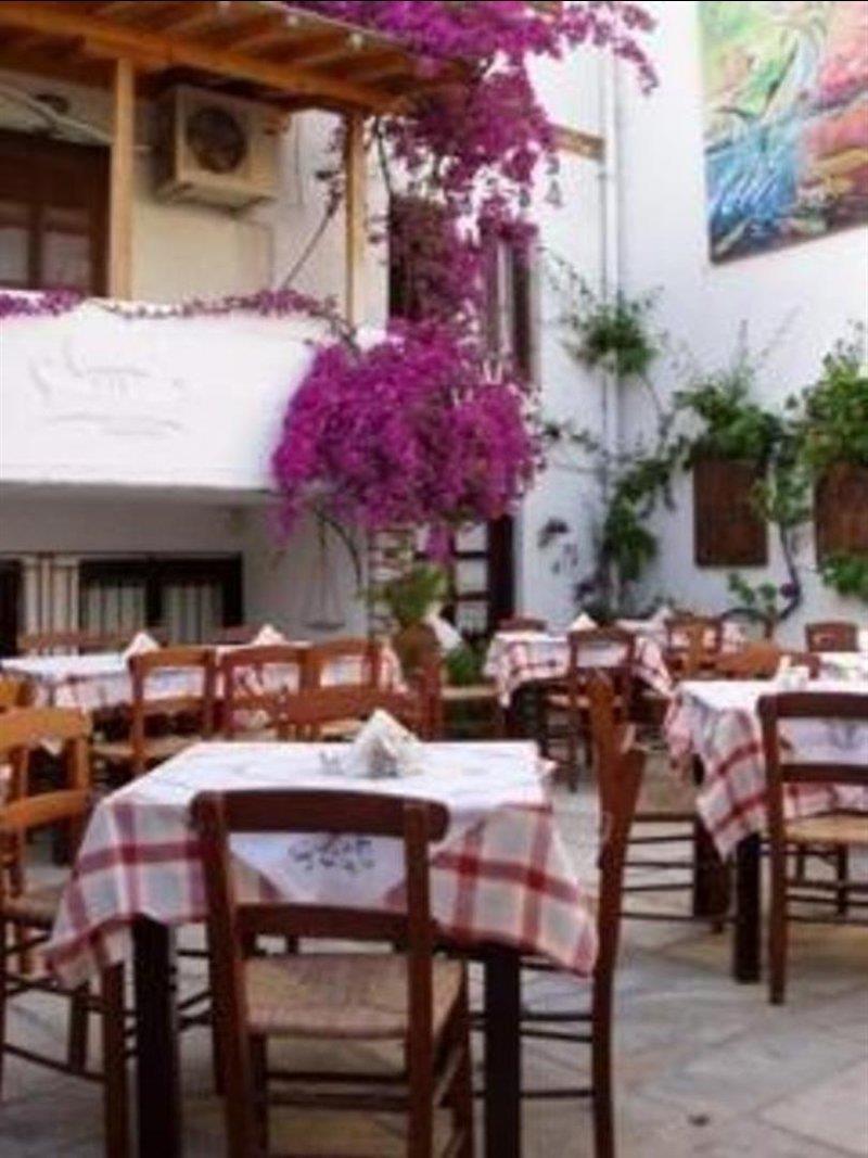 Mouria Hotel Skiathos Town Exterior foto
